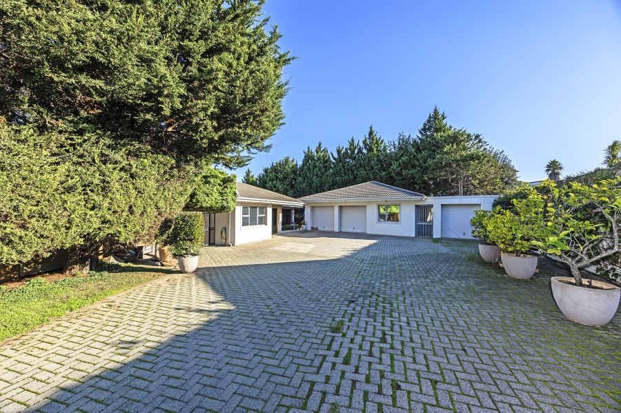4 Bedroom Property for Sale in Eversdal Western Cape